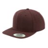 CLASSIC-SNAPBACK_MARRON_3QUART-FACE.jpg Casquette SNAPBACK CLASSIC marron personnalisable vue de 3 quart face