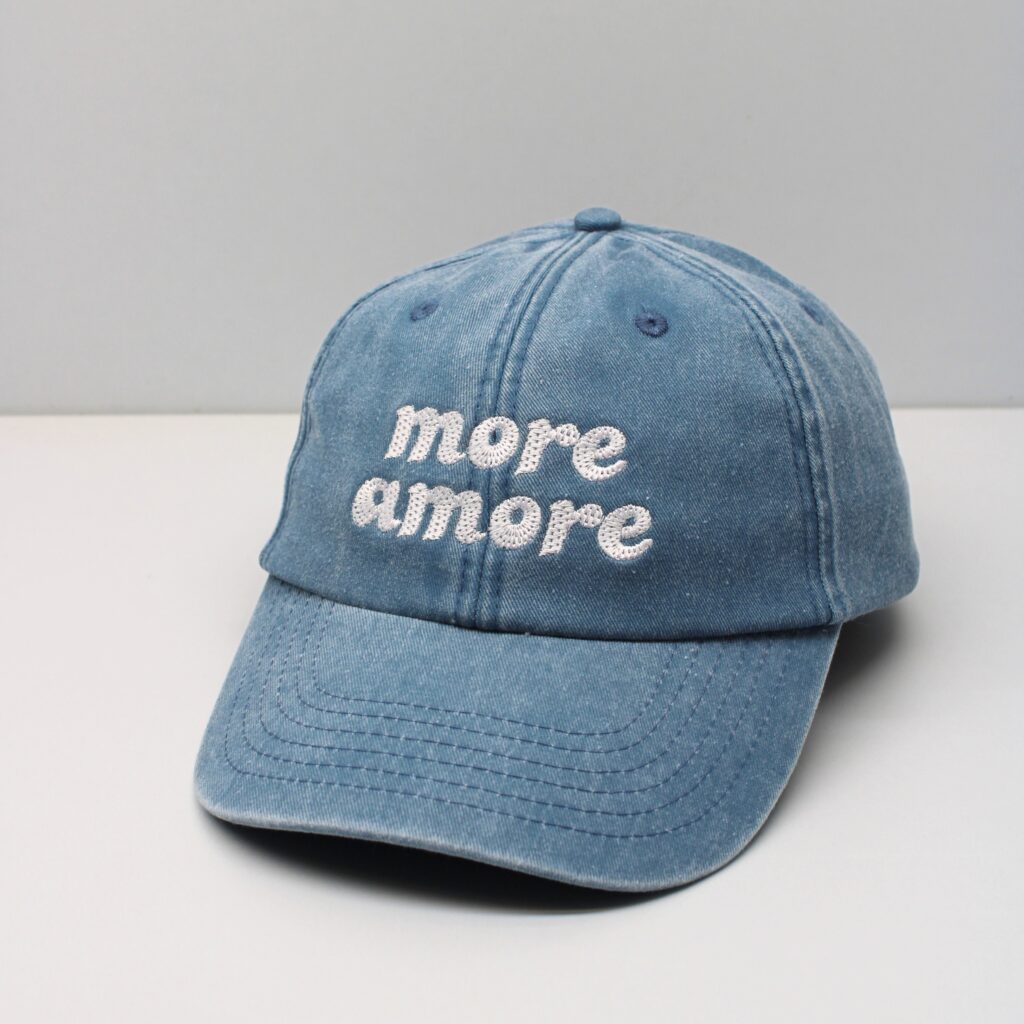MORE AMORE